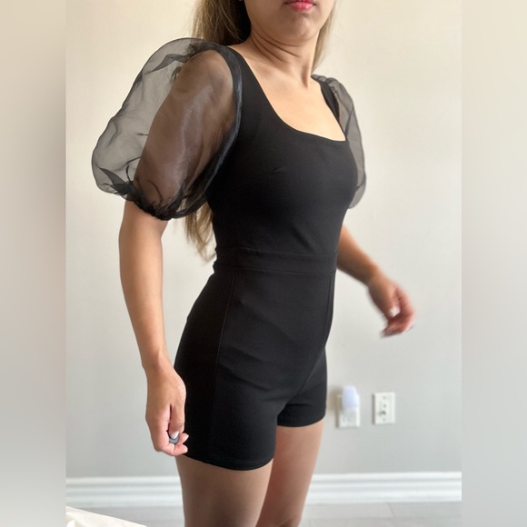 Black romper with princess sleeve - Picture 5 of 5